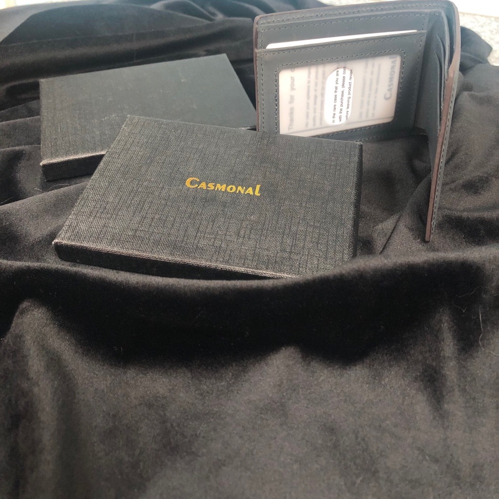 Casmonal men’s slim bifold wallet gray